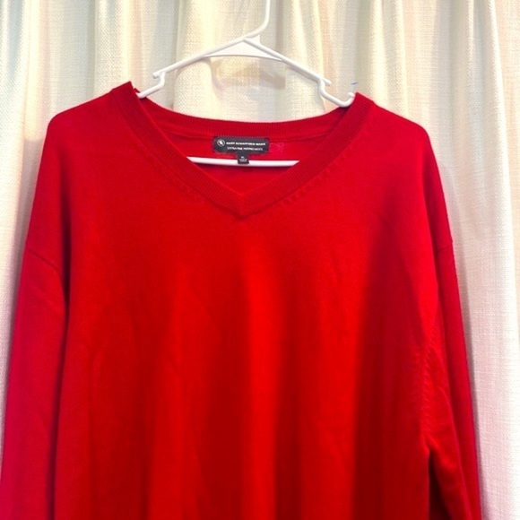 NWOT Men’s Hart Schaffner Marx Extra Fine Merino Wool Long Sleeve Red Sweater - Picture 2 of 8